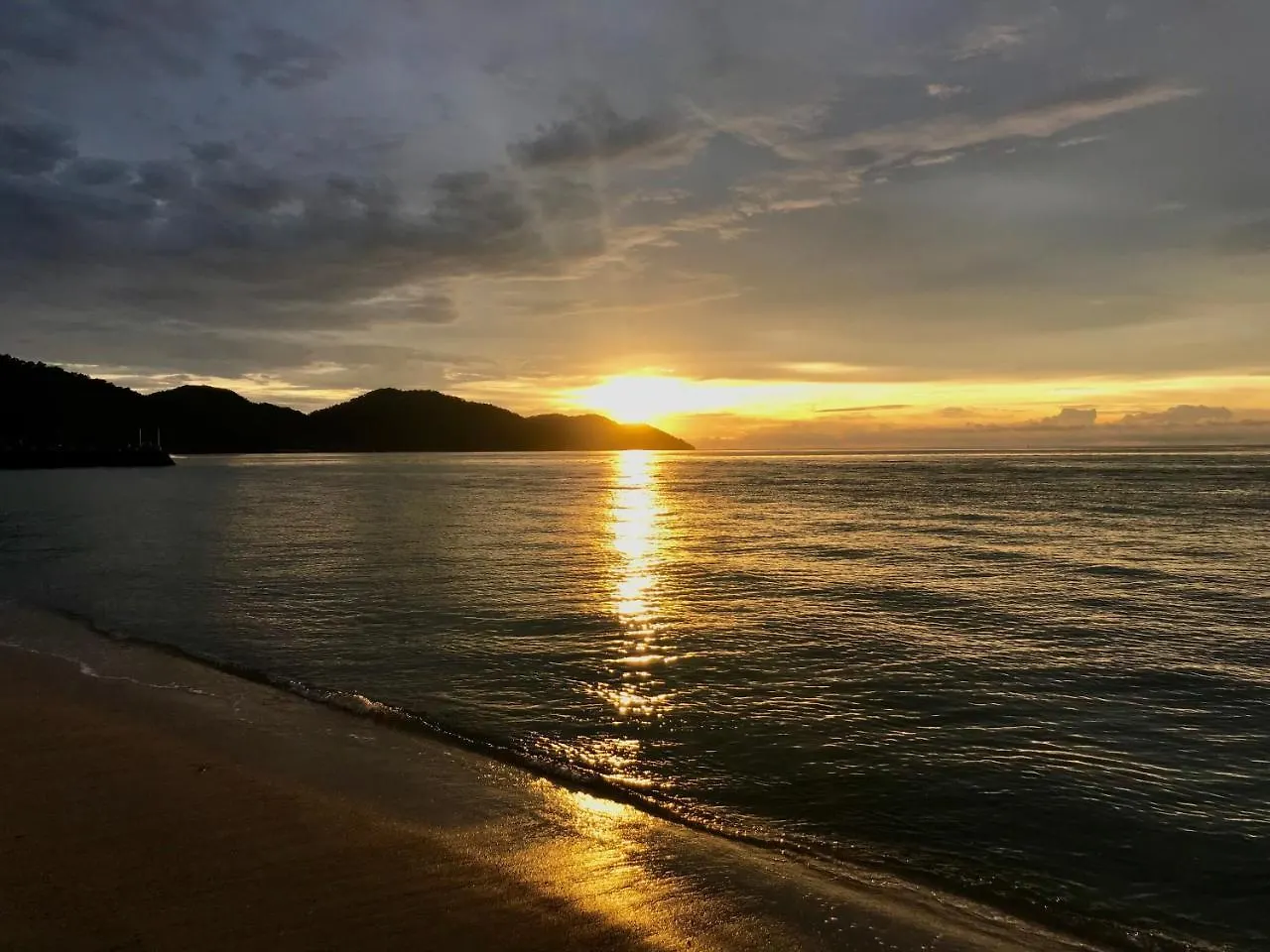 Apartment By The Sea Beach Baby Batu Ferringhi